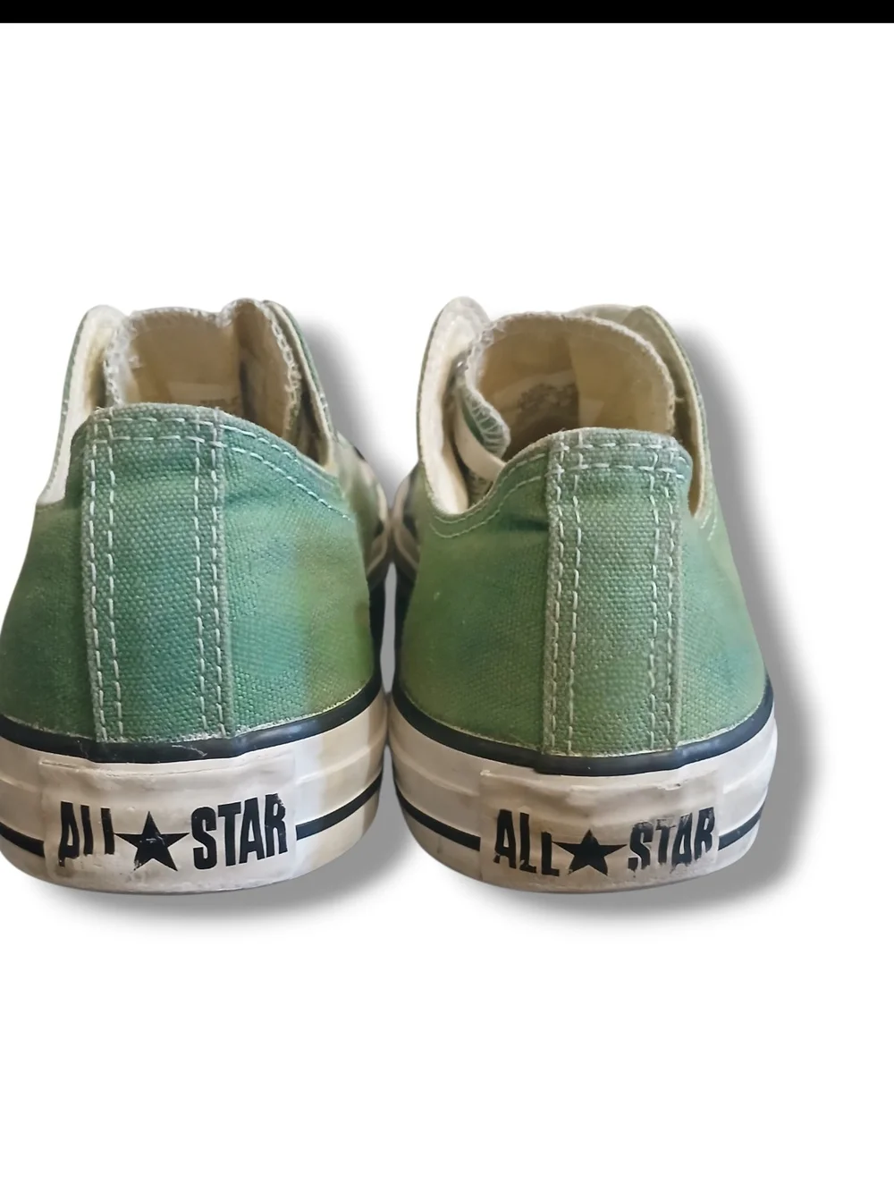 *CALIFORNIA GREENS* Low-Top CONVERSE ALL*STAR Sneakers - Clean Vintage Vibe RARE